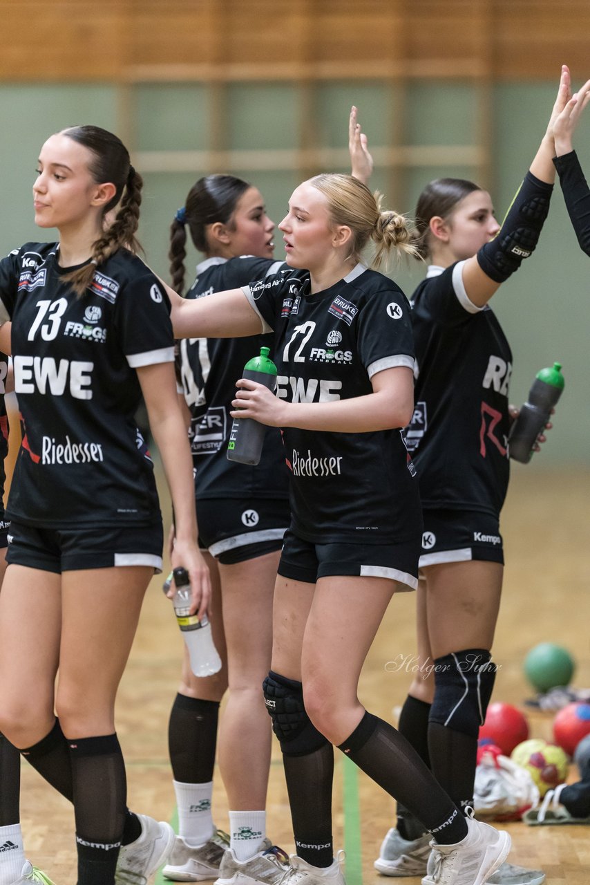 Bild 147 - wBJ SV Henstedt Ulzburg - TuRa Meldorf : Ergebnis: 22:38